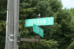 Street Names Abraham & 7th Street
